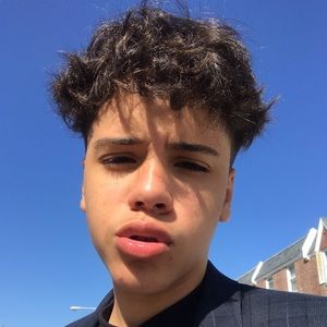 Meet your Posher, Stanley